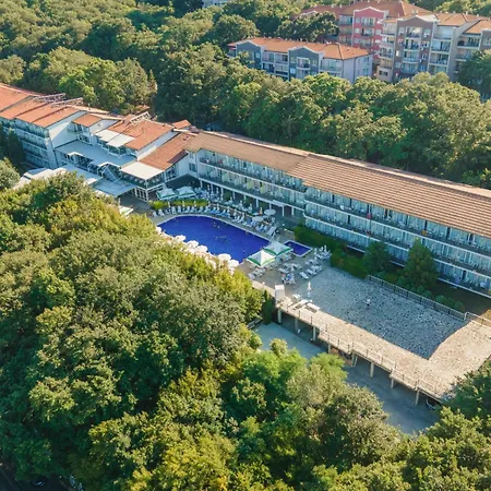 Kini Park Hotel All Inclusive & Free Parking-2