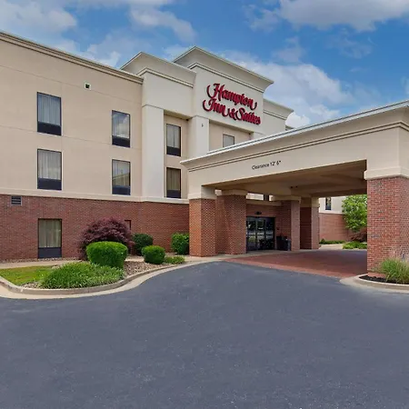 Hampton Inn & Suites Madisonville-3