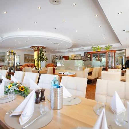 Hotel Restaurant Bismarckturm-3