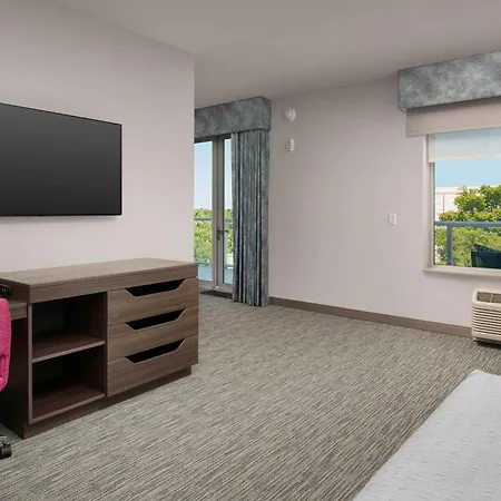 Hampton Inn Delray Beach-2