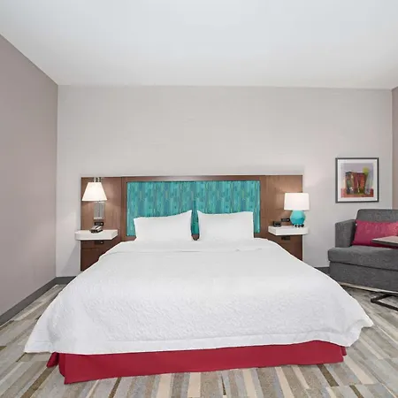 Hampton Inn & Suites Watsonville-2