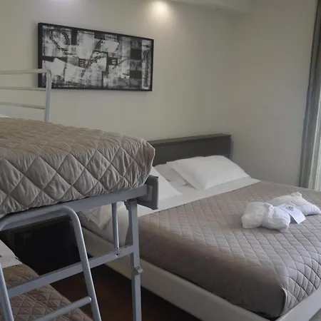 Yes Hotel Touring & Spa-3