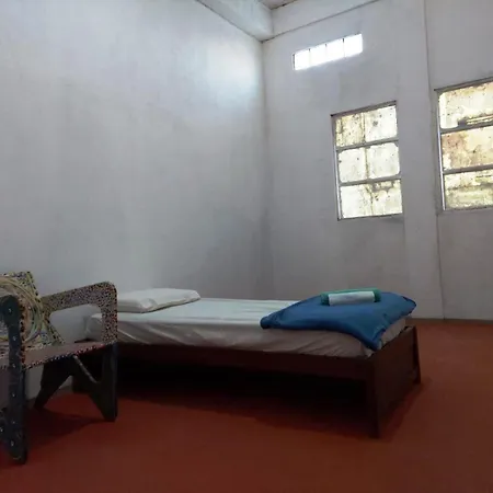 Pousada Vila da Serra - Quarto Sabiá-2