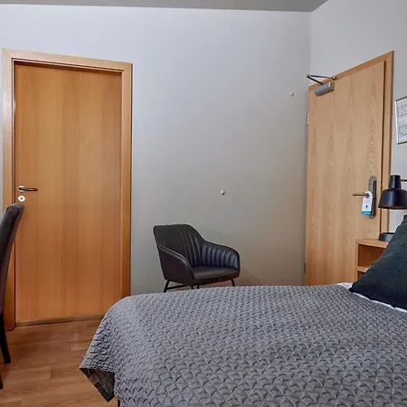 Hotel Fron-2