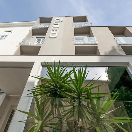 Hotel Cenisio-3