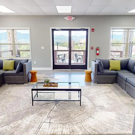 Viewpoint Condominiums-3