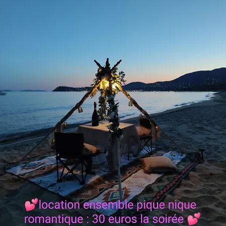 la demeure de POULPICAN Chambre SAKURA jacuzzi charme romantique terrasse privée 300m plage et restaurants La Croix Valmer - Golfe Saint Tropez-3