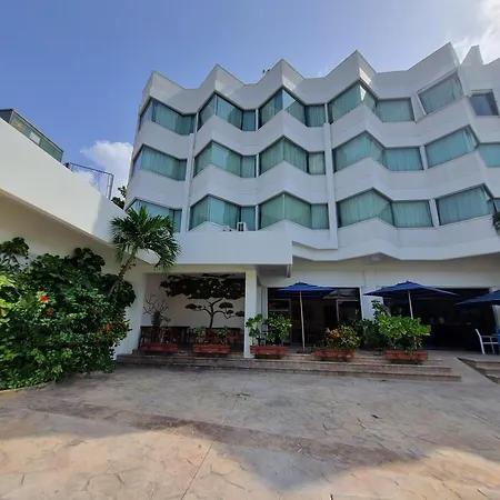 Hotel Plaza Cozumel-2