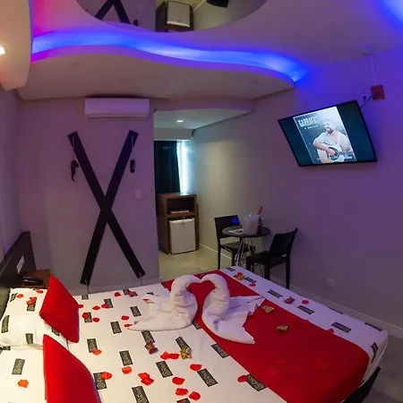 Manhattan Motel (Adults Only)-3
