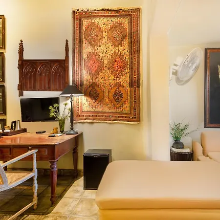 55Tg Boutique Suites-2