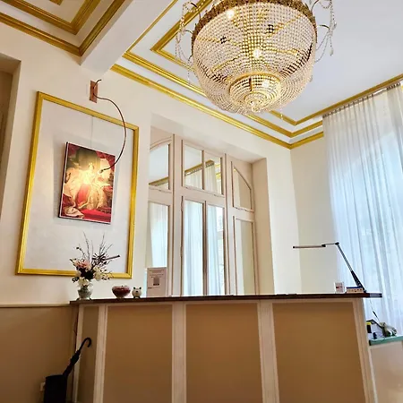 Gala Hotel-2