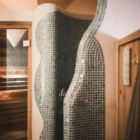 Hotel Cavallino D'Oro Bed&Breakfast-3