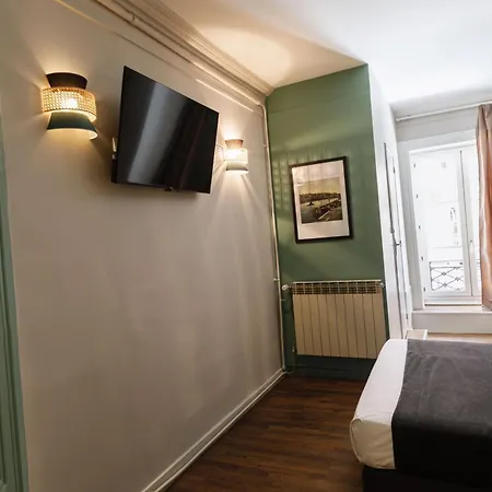 Hotel Du Dauphin-3