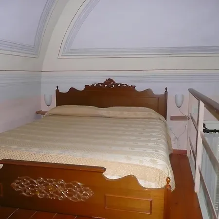 I Papiri B&B Aparthotel-3