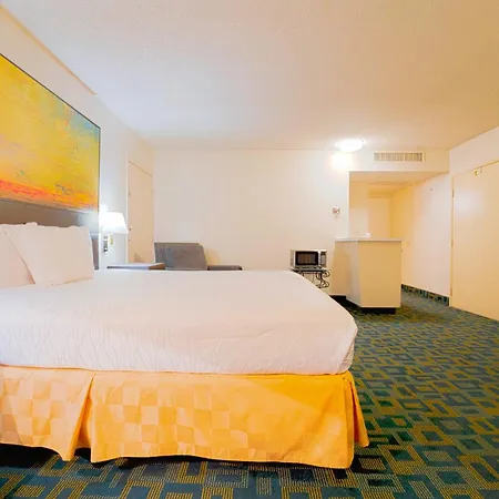 Royal Plaza Inn-3