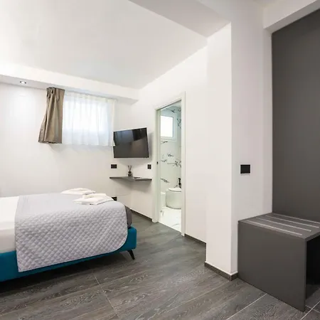 Ml Luxury Room-3