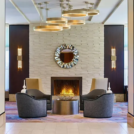 Hilton Los Angeles North-Glendale & Executive Meeting Center-2
