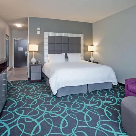 Hampton Inn Kearney-3