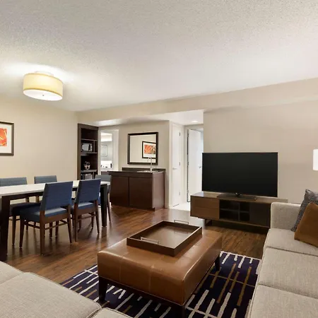 Embassy Suites By Hilton Chicago Lombard-2