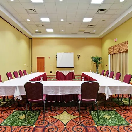 Hilton Garden Inn Ottawa Airport-2