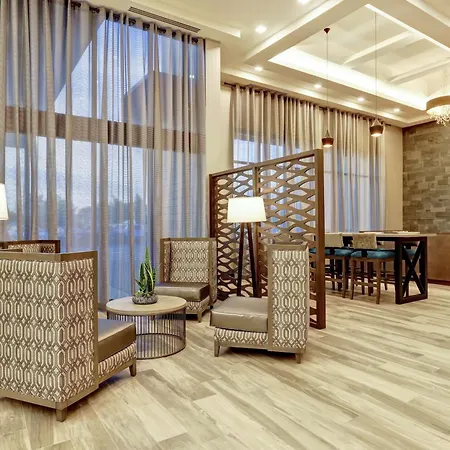 Hampton Inn St. Catharines Niagara-3