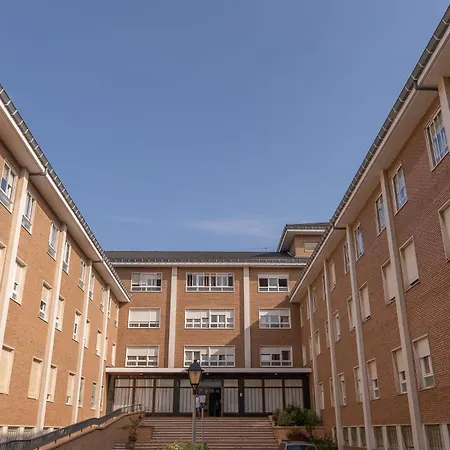 Residencia Universitaria Alto de Miranda - RESISANTANDER-2