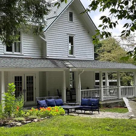 Lovill House Inn-3