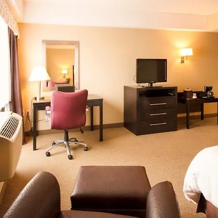 Hampton Inn & Suites Boston Crosstown Center-3