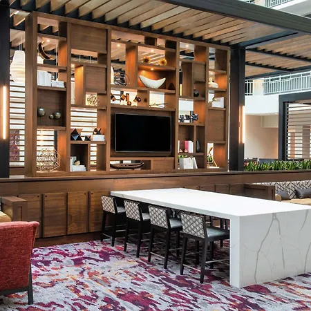 Embassy Suites By Hilton Walnut Creek-2