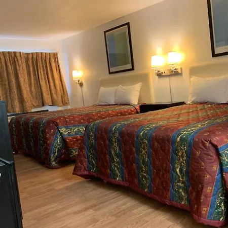 Economy Inn Of Holland-2