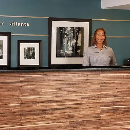 Hampton Inn Atlanta-North Druid Hills-3