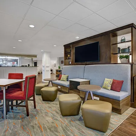 Hampton Inn Salisbury-2