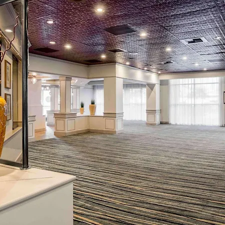 Embassy Suites By Hilton Seattle - Tacoma International Airport-2