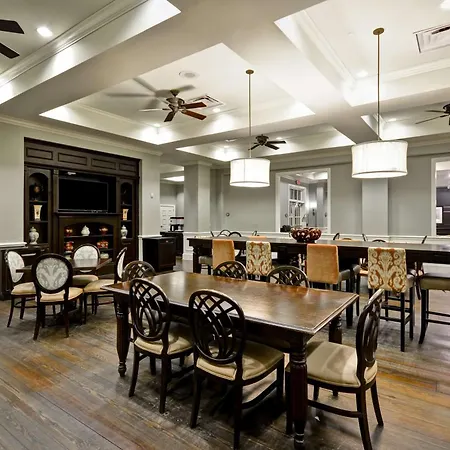 Hampton Inn & Suites Savannah Historic District-3