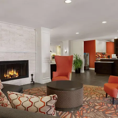 Addison Suites-3