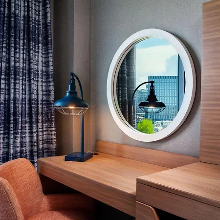 Hampton By Hilton At The Boston Seaport District-3