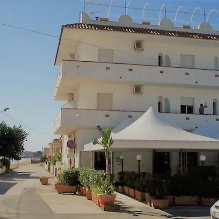 Hotel Noto Marina E Spa-2