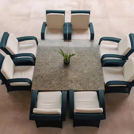Hotel Ixzi Plus-3