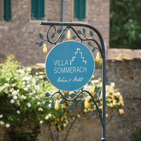 Villa Sommerach-3