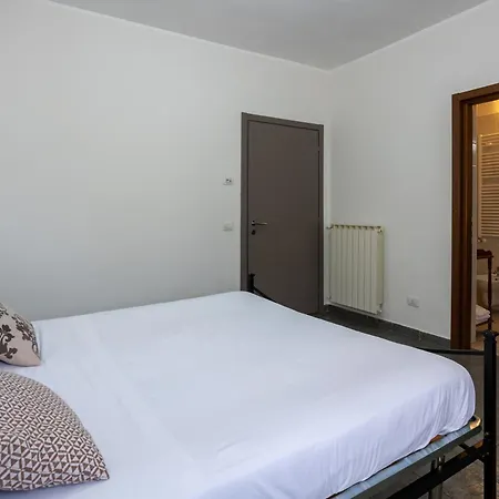 Hotel Fontaine Bleue-2