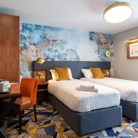 Keavan's Port Hotel , Dublin-2