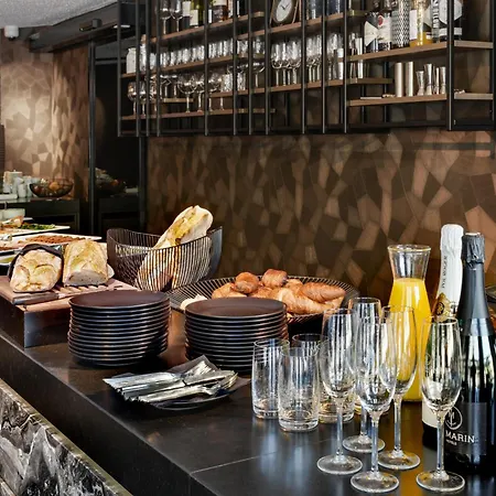Le Petit Marin Boutique Hotel-3
