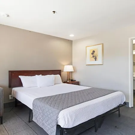 Budget Inn And Suites Stockton Yosemite-3