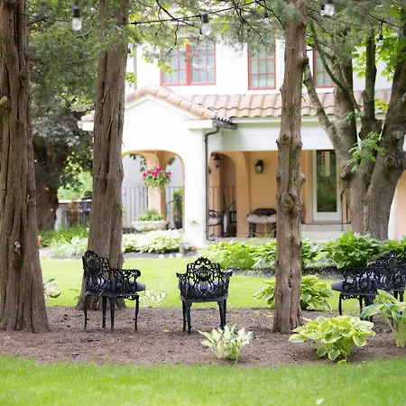 The Villa Bed And Breakfast-2