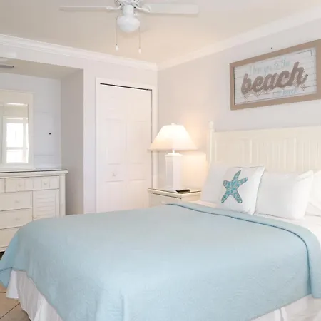 Barefoot Beach Resort-3