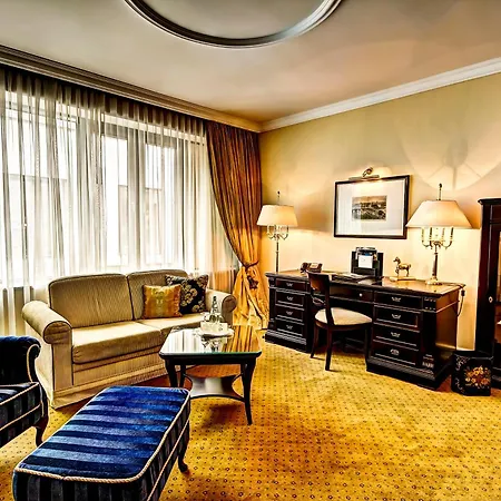 Hotel Suitess-2