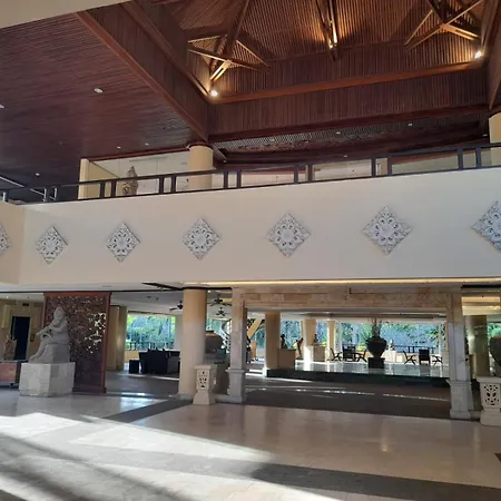 The Royal Beach Seminyak Bali-2