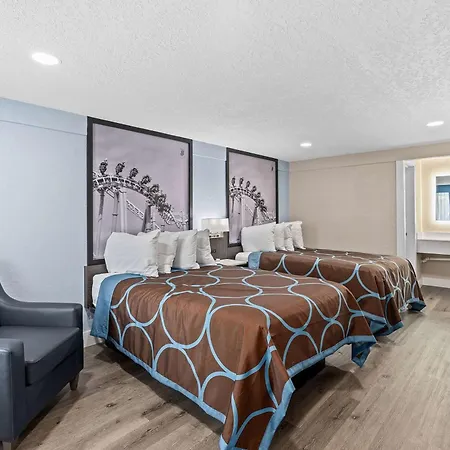 Super 8 By Wyndham Kissimmee-Orlando-3