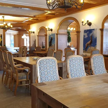 Hotel-Restaurant Edelweiß-3