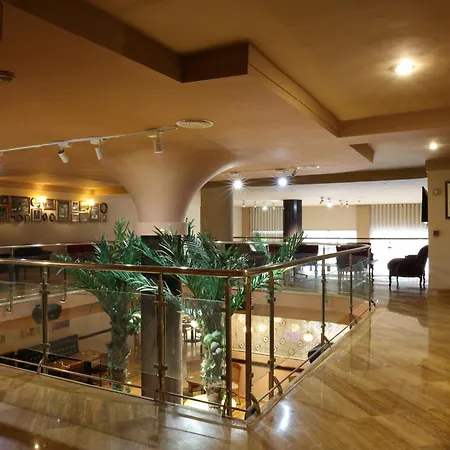 Hotel Les Saisons-3